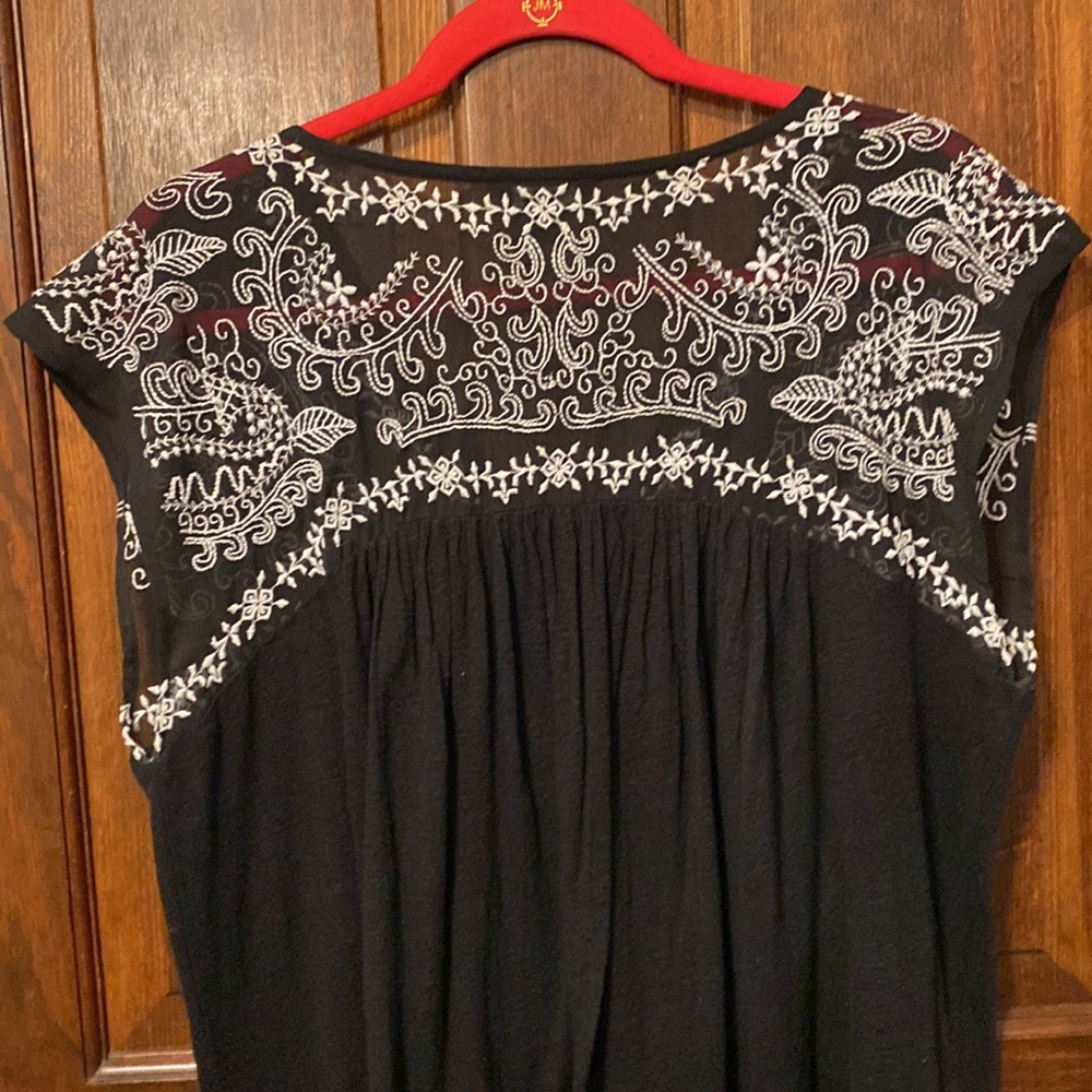 Lucky Brand Black and White Embroidered Blouse - Picture 5 of 6